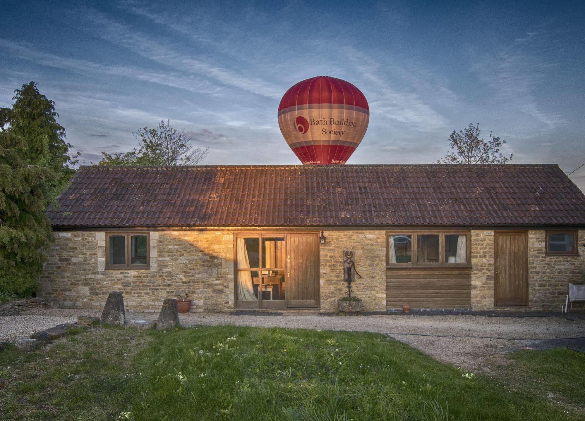 Whitley Coach House Βίλα Εξωτερικό φωτογραφία